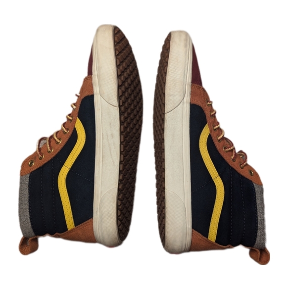 Vans Customs Sk8-Hi MTE Suede Sneaker - Picture 7 of 10